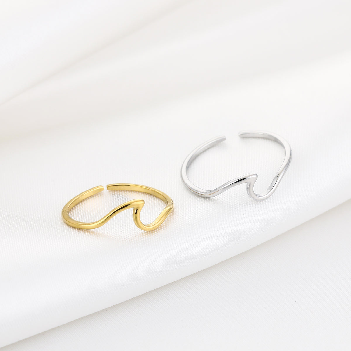 Wave Ring Goud